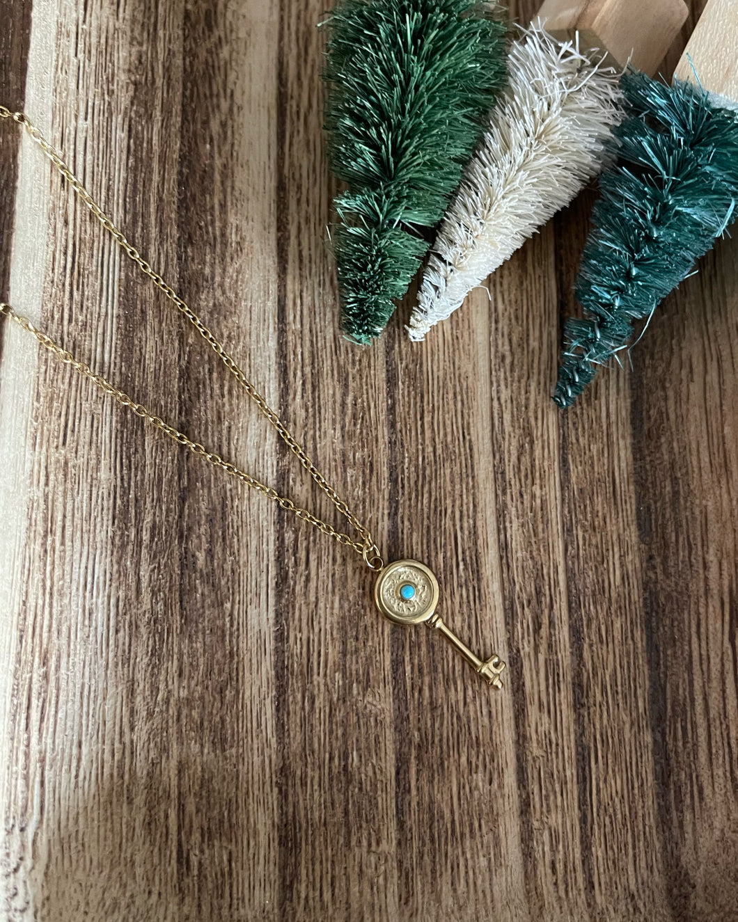 Tinsel Necklace
