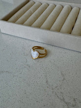 Melissa Ring
